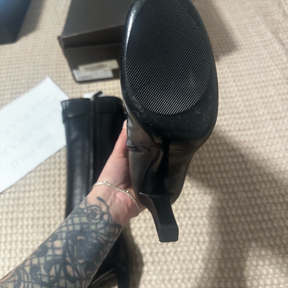 Gucci Black Leather Knee-boot - Picture 6 of 7